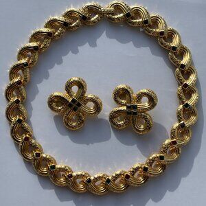 Swarovski Necklace And Earring Set